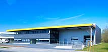 LAGERHALLE MIT BÜROTRAKT